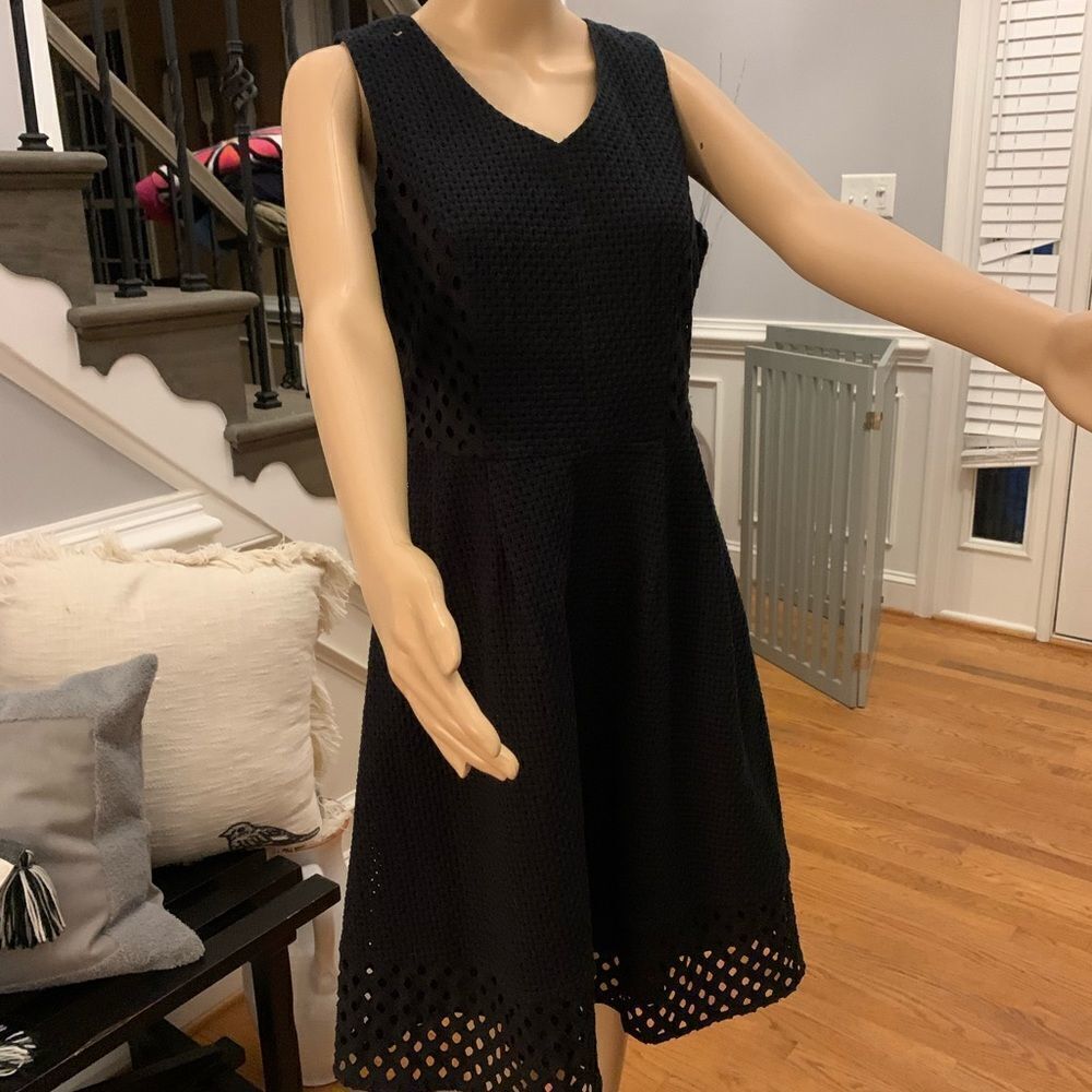 Lands End Black Eyelet Lace Sleeveless V Neck Dress sz 8 NWT